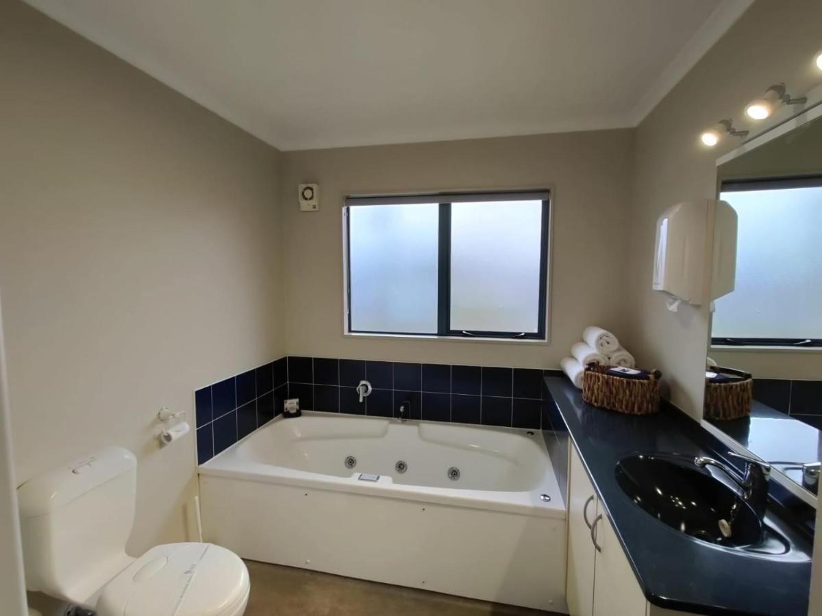 Asure Albert Park Motor Lodge Te Awamutu Zewnętrze zdjęcie