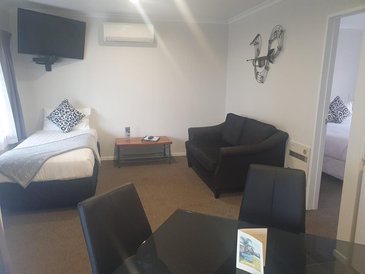 Asure Albert Park Motor Lodge Te Awamutu Zewnętrze zdjęcie